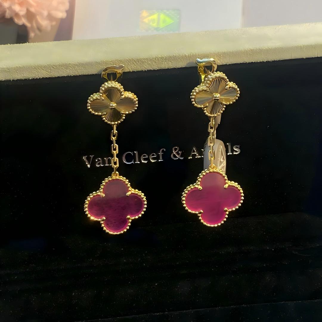 [sparkle Jewelry]NEW sparkle 2 MOTIF PINK ENAMEL EARRINGS