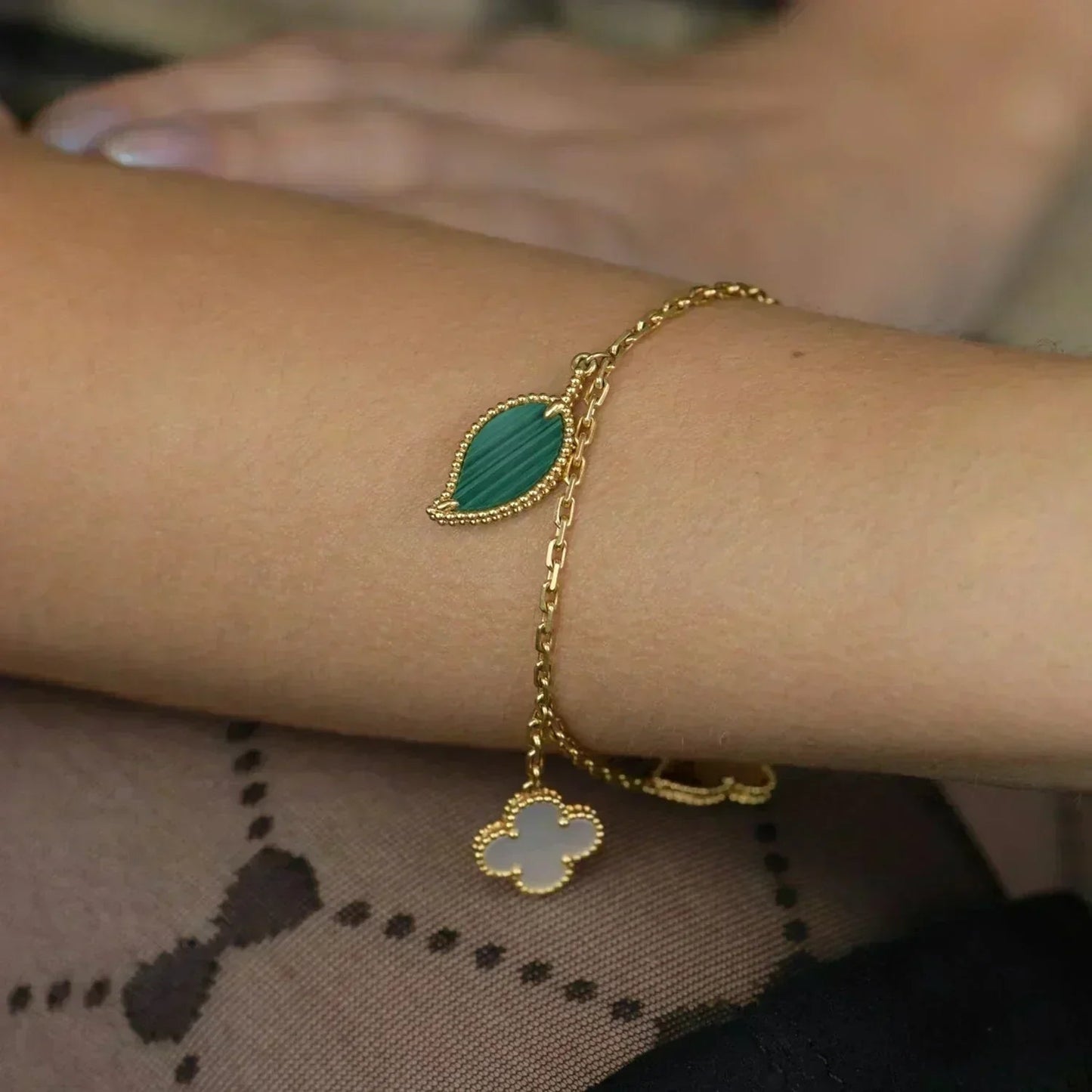 [Sparkle]LUCKY NATURE MULTI-CHARM BRACELET