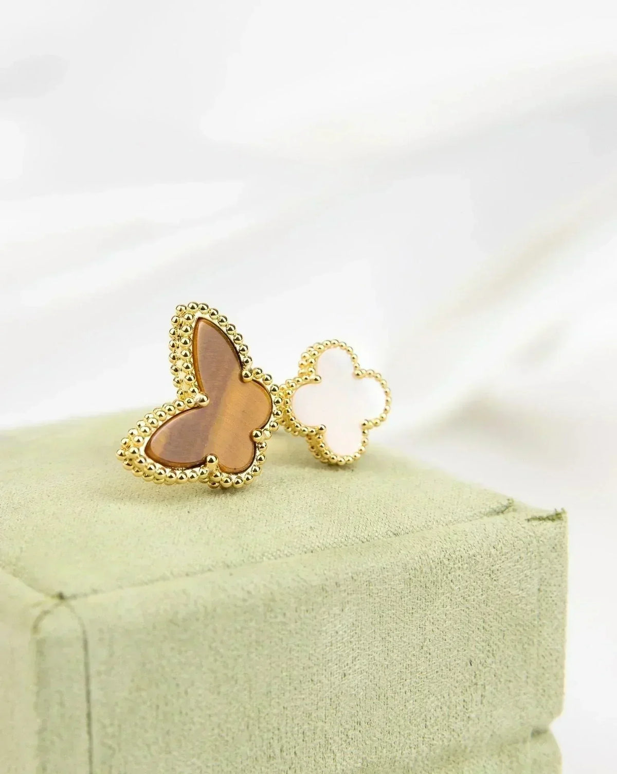 [sparkle Jewelry ]LUCKY BETWEEN THE FINGER RING