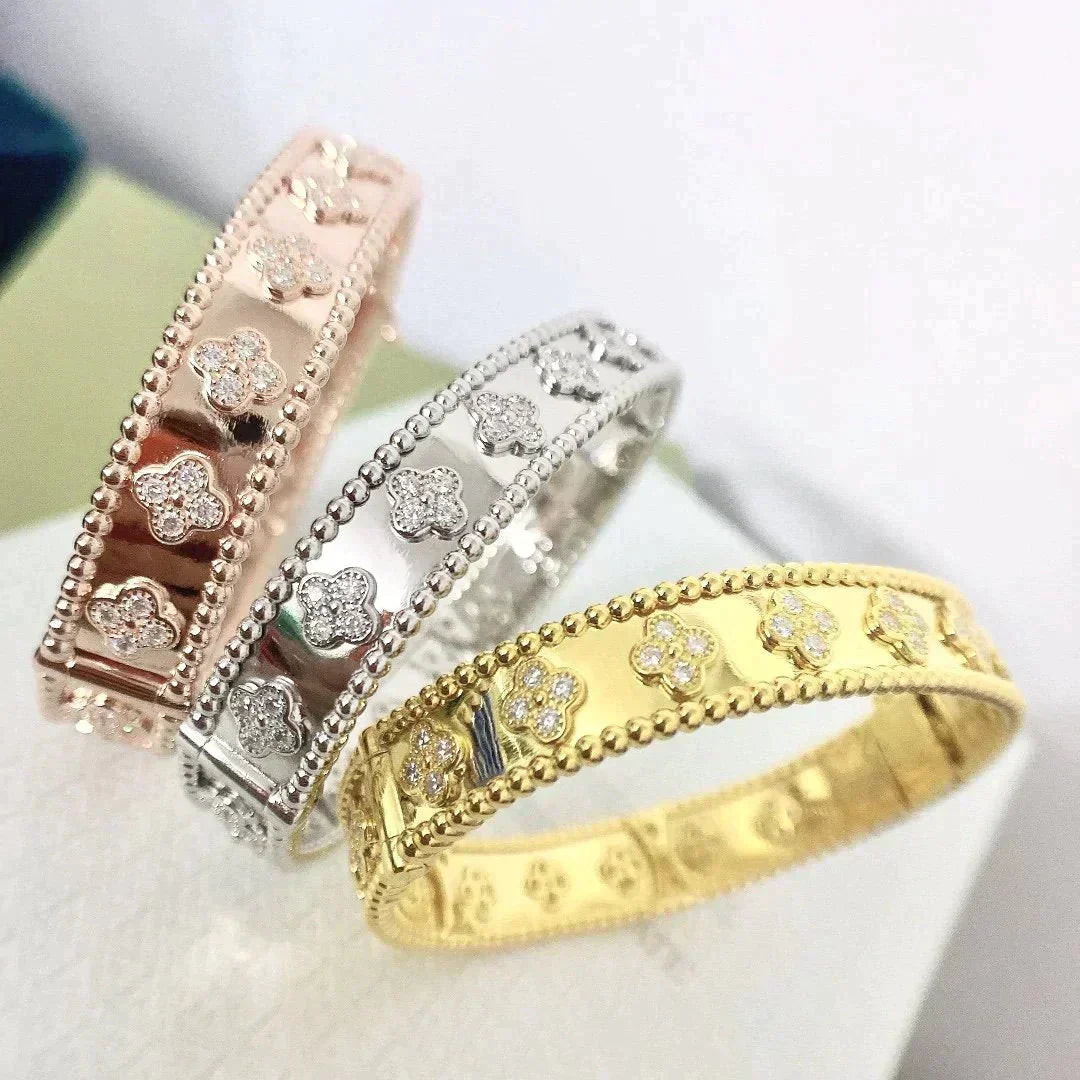 [sparkle Jewelry ]CLOVER BRACELET 8MM DIAMONDS