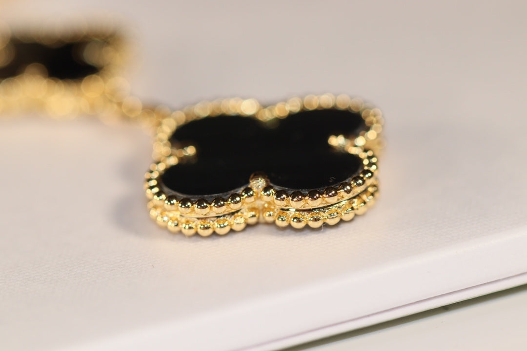 [sparkle Jewelry ]CLOVER EARRINGS GOLD ONYX MOP 3 MOTIF