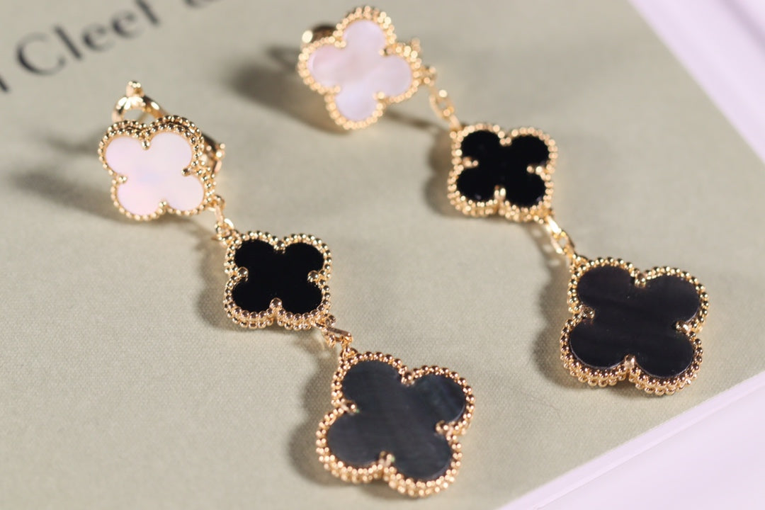 [sparkle Jewelry ]CLOVER EARRINGS GOLD ONYX MOP 3 MOTIF