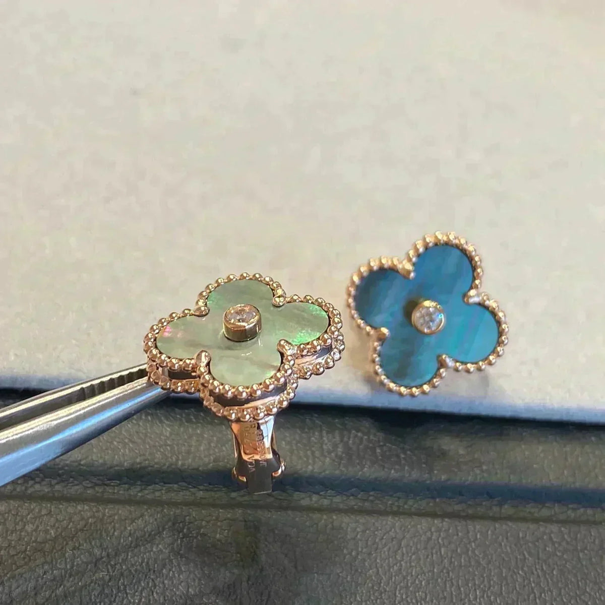 [sparkle Jewelry ]CLOVER MEDIUM 1 MOTIFS GRAY MOP  DIAMOND EARRINGS