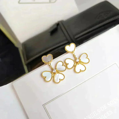 [sparkle Jewelry ]CLOVER SWEET WHITE MOP EARRINGS