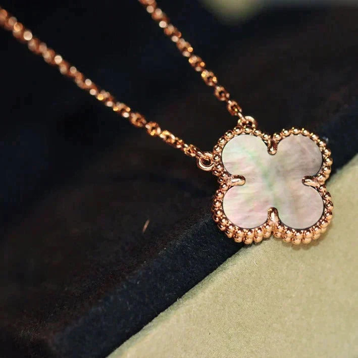 [sparkle Jewelry ]CLOVER 15MM  GRAY MOTHER OF PEARL NECKLACE