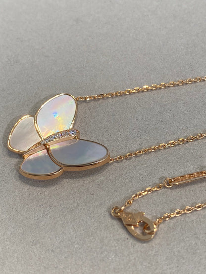 [sparkle Jewelry ]BUTTERFLY GOLD MOP DIAMOND NECKLACE