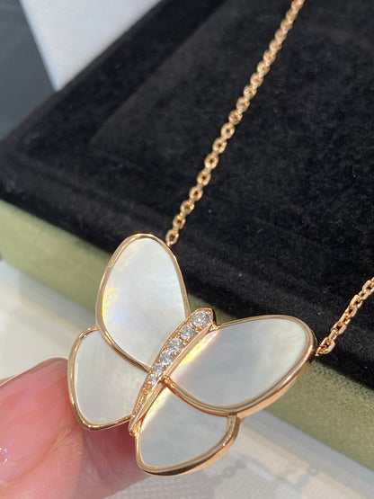 [sparkle Jewelry ]BUTTERFLY GOLD MOP DIAMOND NECKLACE