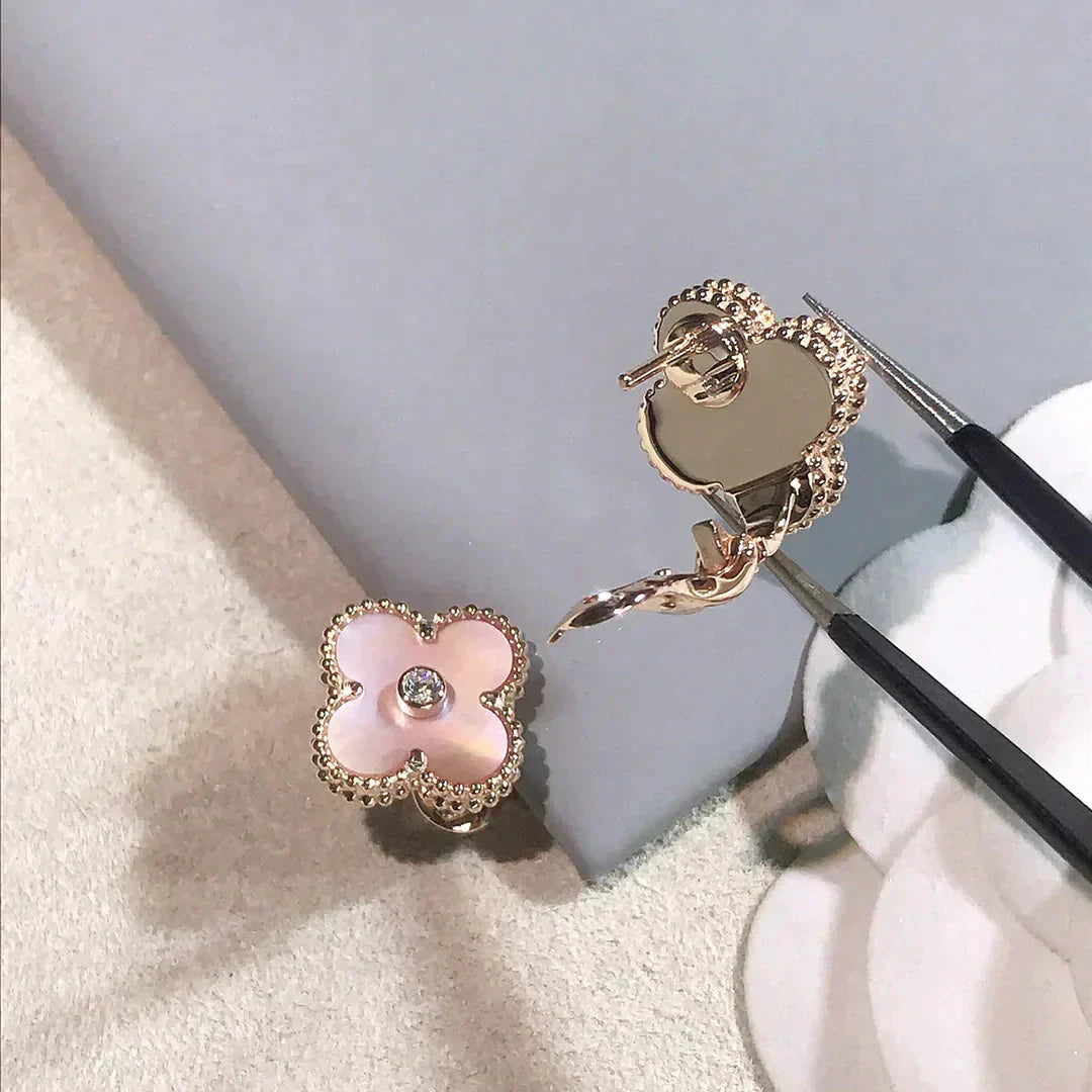 [sparkle Jewelry ]CLOVER MEDIUM 1 MOTIFS  PINK MOP DIAMOND EARRINGS