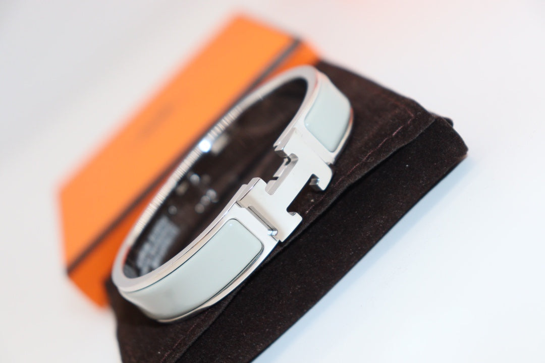 [sparkle Jewelry ]H LIGHT BLUE BRACELET