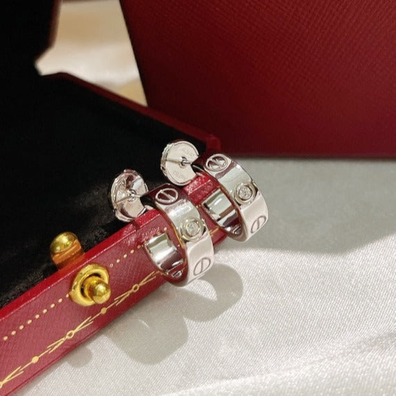 [sparkle Jewelery]LOVE EARRINGS 5.7MM 2 DIAMONDS