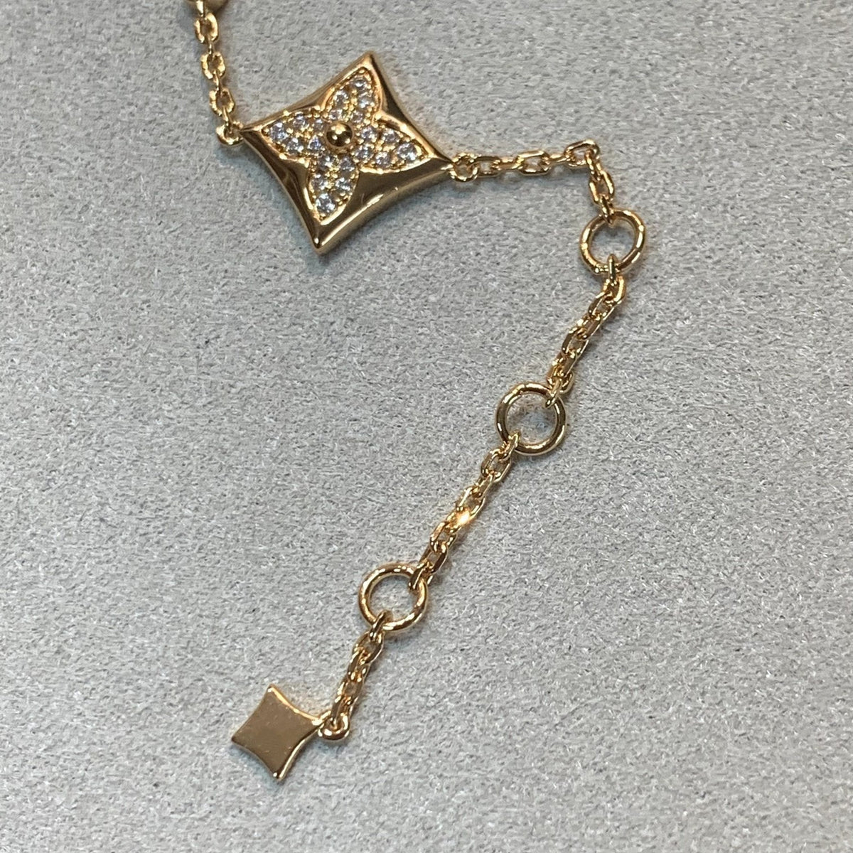 [sparkle Jewelry ]STAR AND SUN 4 MOTIFS GOLD DIAMONDS BRACELET