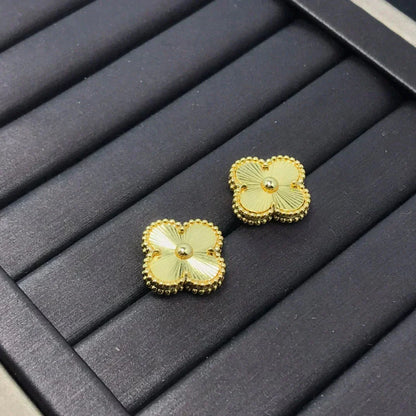 [sparkle Jewelry ]CLOVER MINI 9.5MM LASER EARRINGS