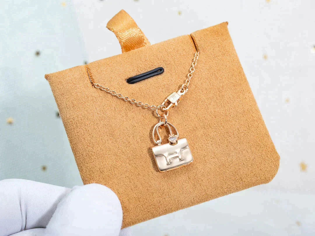 [sparkle Jewelry ]AMULETTE PEDANT ROSE GOLD NECKLACE