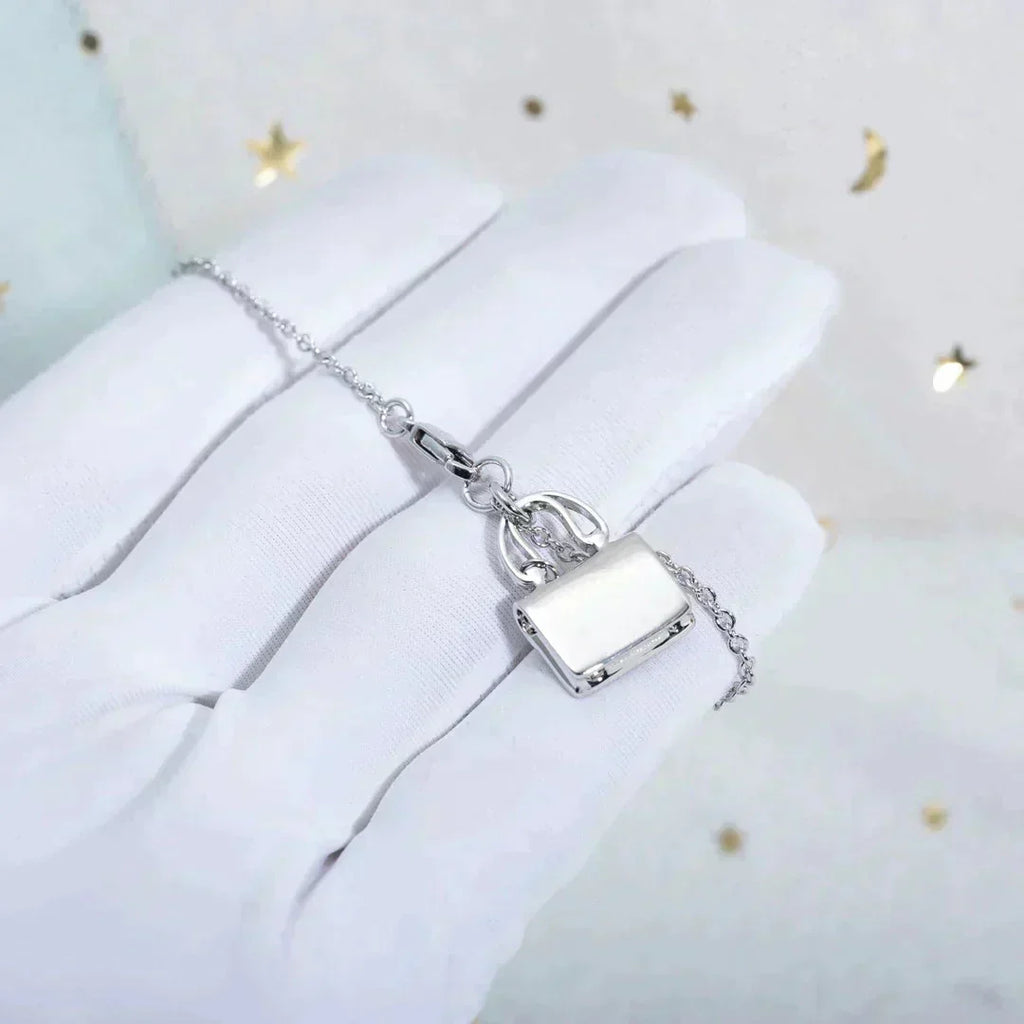[sparkle Jewelry ]AMULETTE PEDANT SILVER NECKLACE