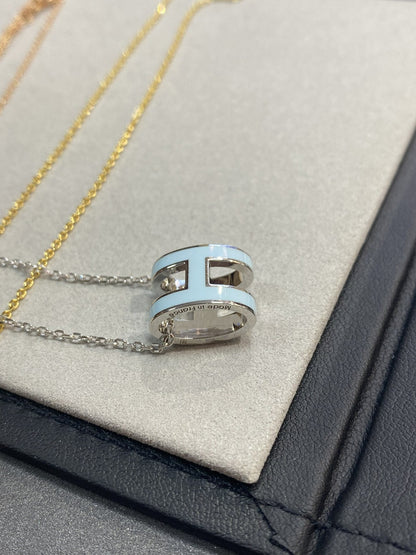 [Sparkle]POP H LIGHT BLUE NECKLACE
