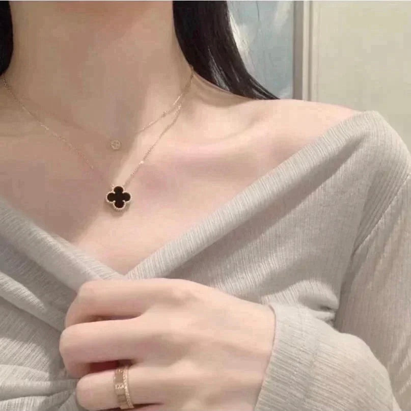 [sparkle Jewelry ]CLOVER 15MM BLACK ONYX SINGLE FLOWER NECKLACE