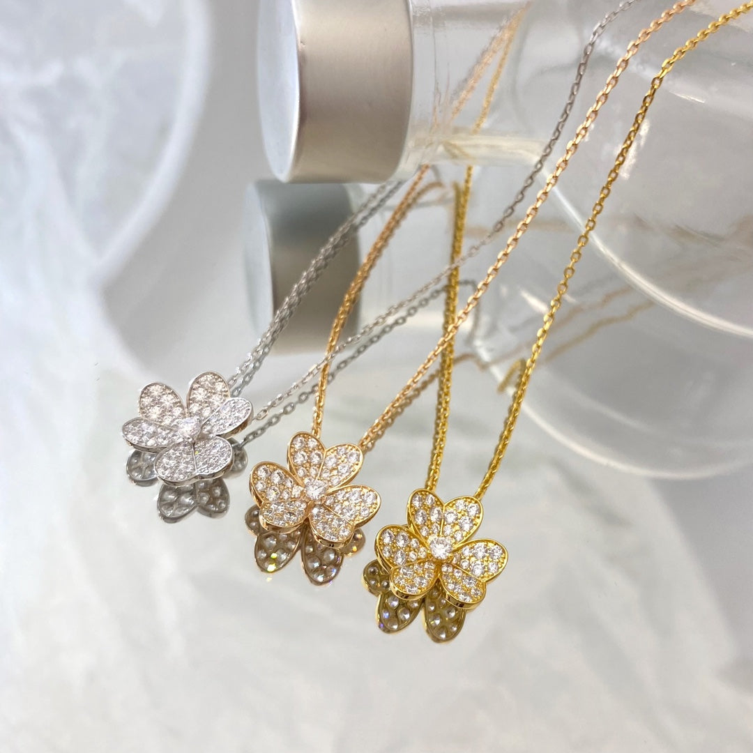 [sparkle Jewelry ]FLOWER DIAMOND NECKLACE