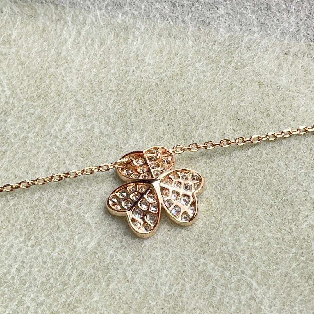 [sparkle Jewelry ]FLOWER DIAMOND NECKLACE