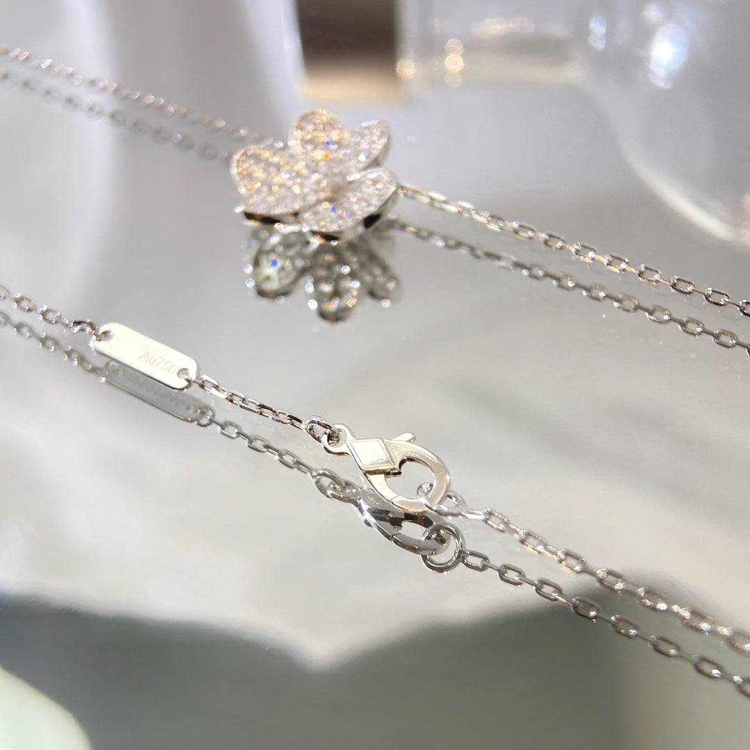 [sparkle Jewelry ]FLOWER DIAMOND NECKLACE