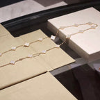 [sparkle Jewelry ]CLOVER 20 MOTIFS WHITE MOP NECKLACE