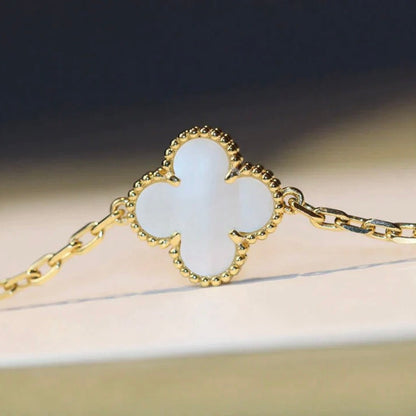[sparkle Jewelry ]CLOVER 20 MOTIFS WHITE MOP NECKLACE