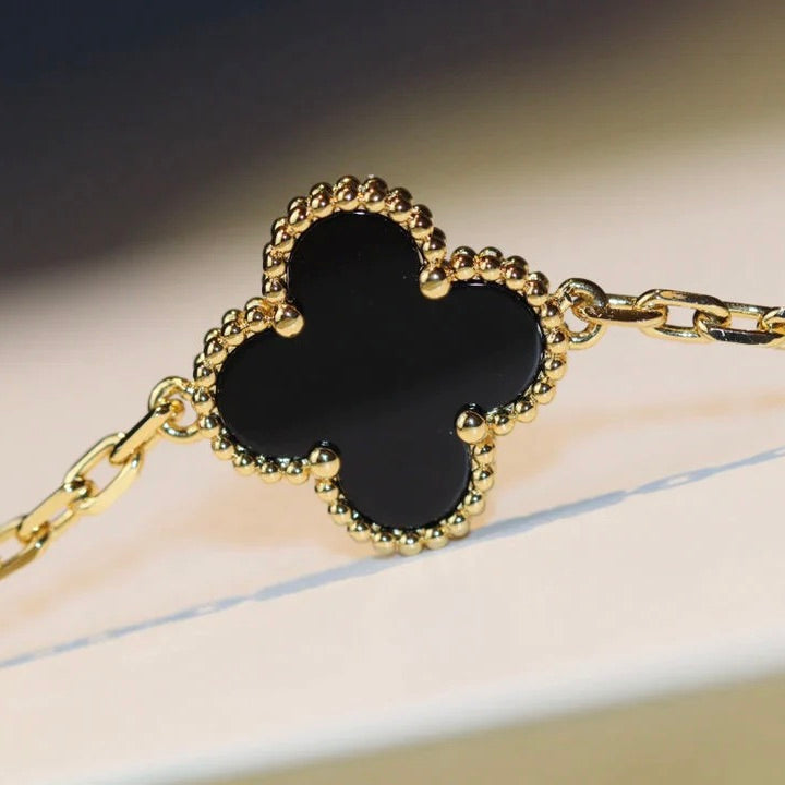 [sparkle Jewelry ]CLOVER 20 MOTIFS ONYX NECKLACE