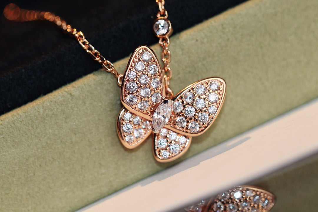 [sparkle Jewelry ]BUTTERFLY DIAMOND NECKLACE