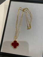 [sparkle Jewelry ]CLOVER 25MM NECKLACE GOLD CARNELIAN