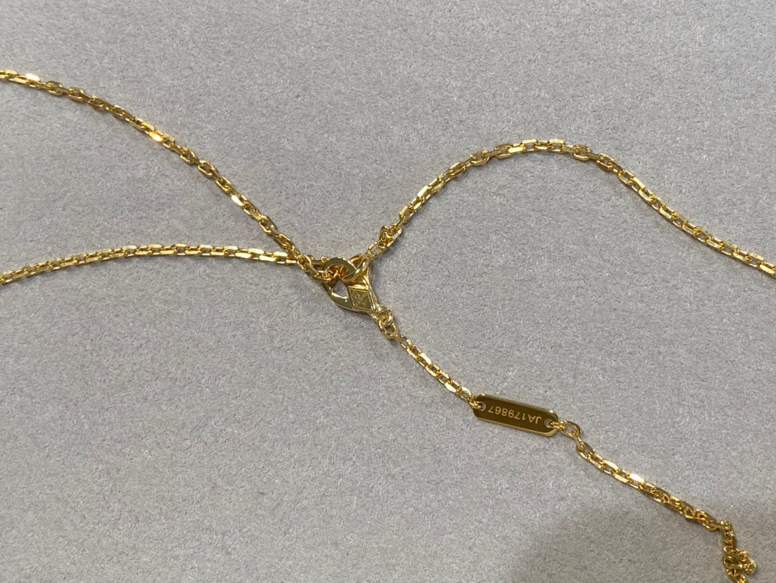[sparkle Jewelry ]CLOVER 25MM NECKLACE GOLD CARNELIAN