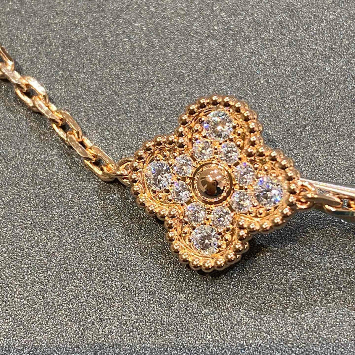 [sparkle Jewelry ] CLOVER 5 MOTIF FULL DIAMOND BRACELET COLLECTION