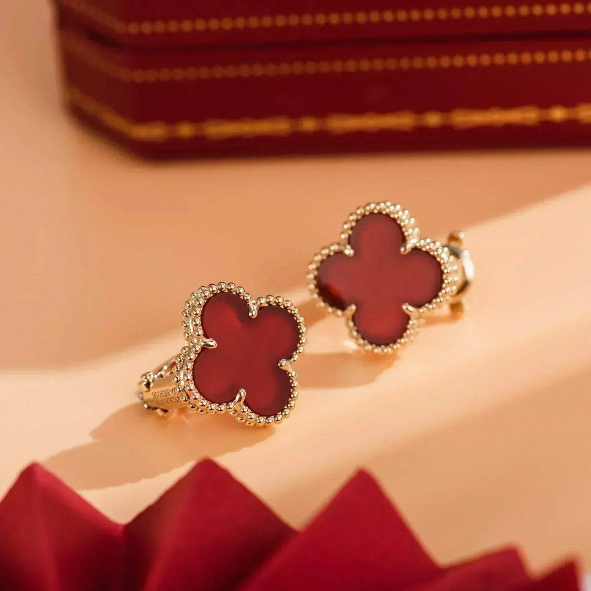 [sparkle Jewelry ]CLOVER MEDIUM 1 MOTIFS CARNELIAN  EARRINGS