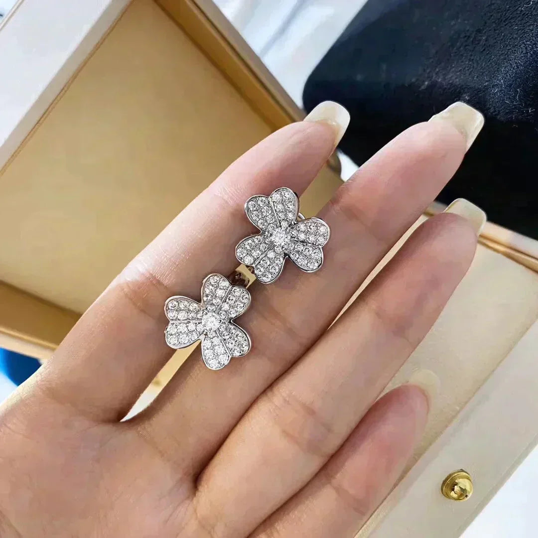 [sparkle Jewelry ]CLOVER COMOS DIAMOND EARRINGS SILVER