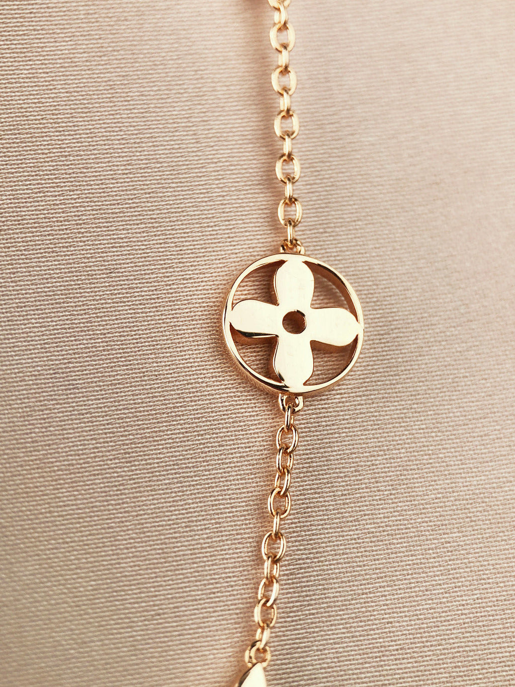 [sparkle Jewelry ]STAR AND SUN 7 MOTIFS GOLD BRACELET