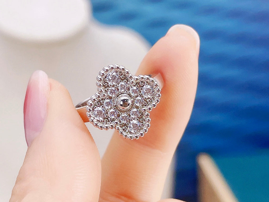 [sparkle Jewelry ]CLOVER DIAMOND RING