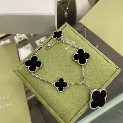 [sparkle Jewelry ]CLOVER 5 MOTIFS SIVLER ONYX BRACELET