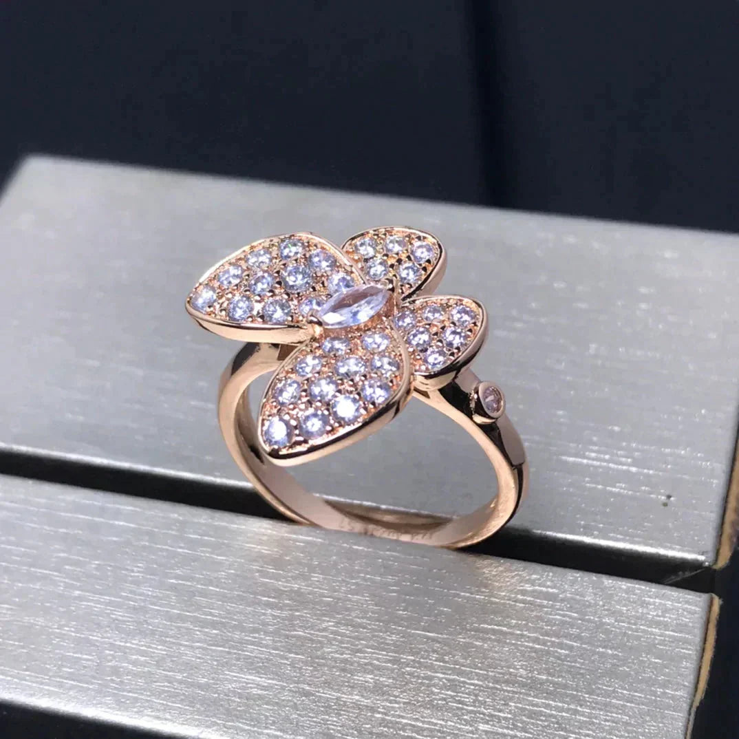 [sparkle Jewelry ]BUTTERFLY PINK GOLD DIAMOND RING