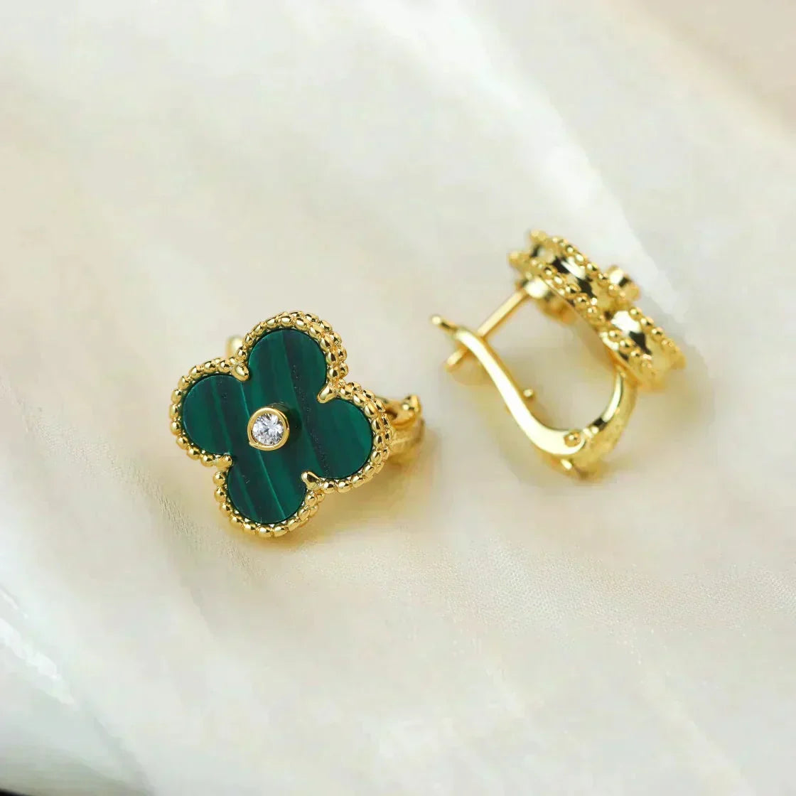 [sparkle Jewelry ]CLOVER MEDIUM 1 MOTIFS MALACHITE DIAMOND EARRINGS