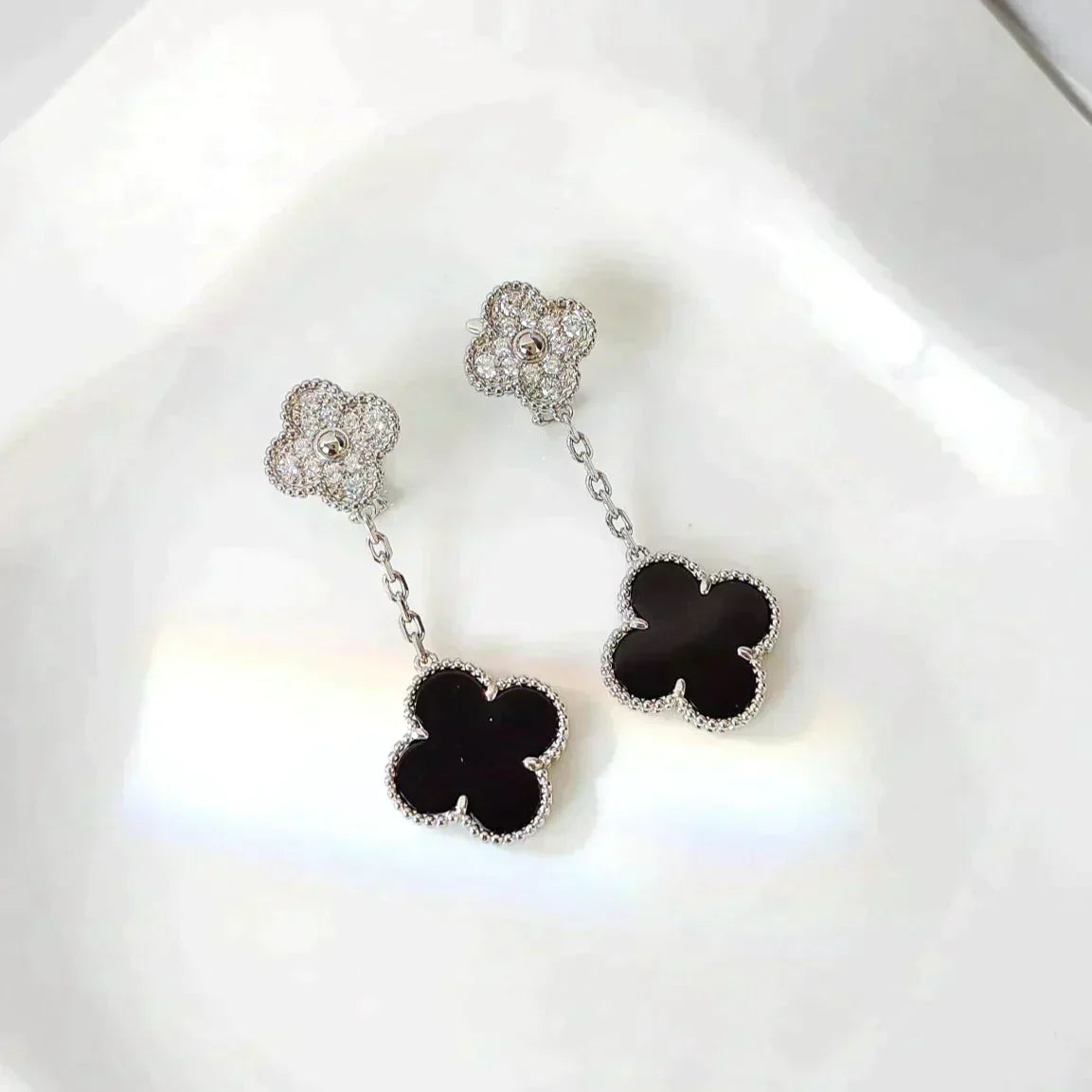 [sparkle Jewelry ]CLOVER 2 MOTIFS  DIAMOND ONYX EARRINGS SILVER