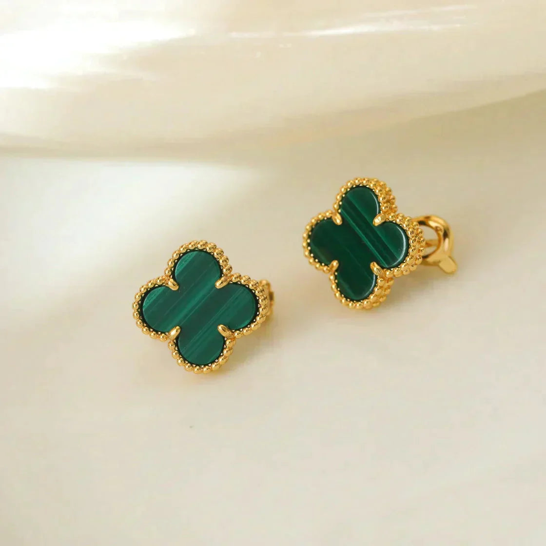 [sparkle Jewelry ]CLOVER MEDIUM 1 MOTIFS MALACHITE  EARRINGS