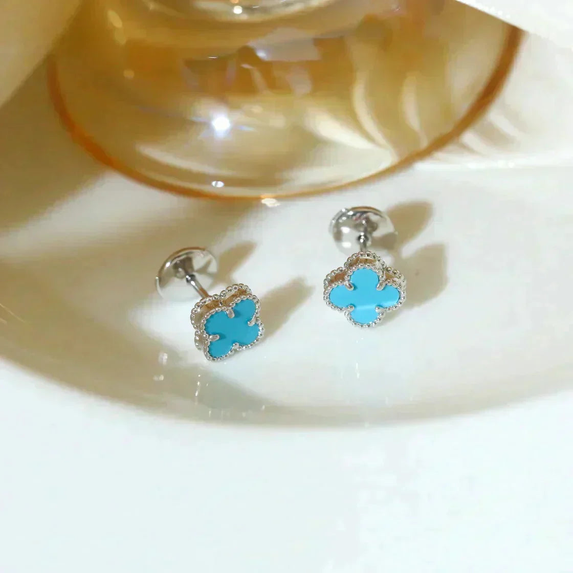 [sparkle Jewelry ]CLOVER MINI 9.5MM ONYX STUD EARRINGS SILVER