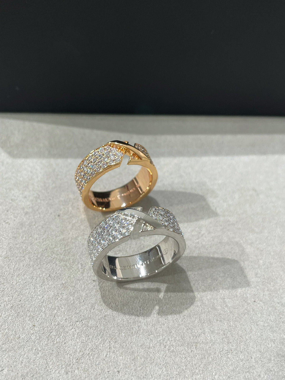 [sparkle Jewelry ]LIENS EVIDENCE  DIAMOND PAVED RING