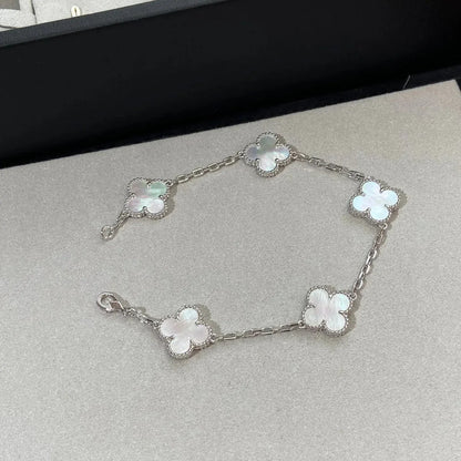 [Sparkle]LUCKY CLOVER 5モチーフ ブレスレット - マザーオブパール コレクション