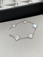 [sparkle Jewelry ]CLOVER WHITE PEARL MOP 5 MOTIF BRACELET COLLECTION