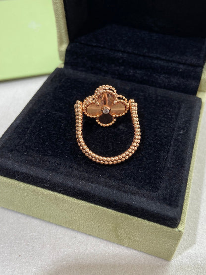 [Sparkle]LUCKY CLOVER ROSE GOLD REVERSIBLE RING