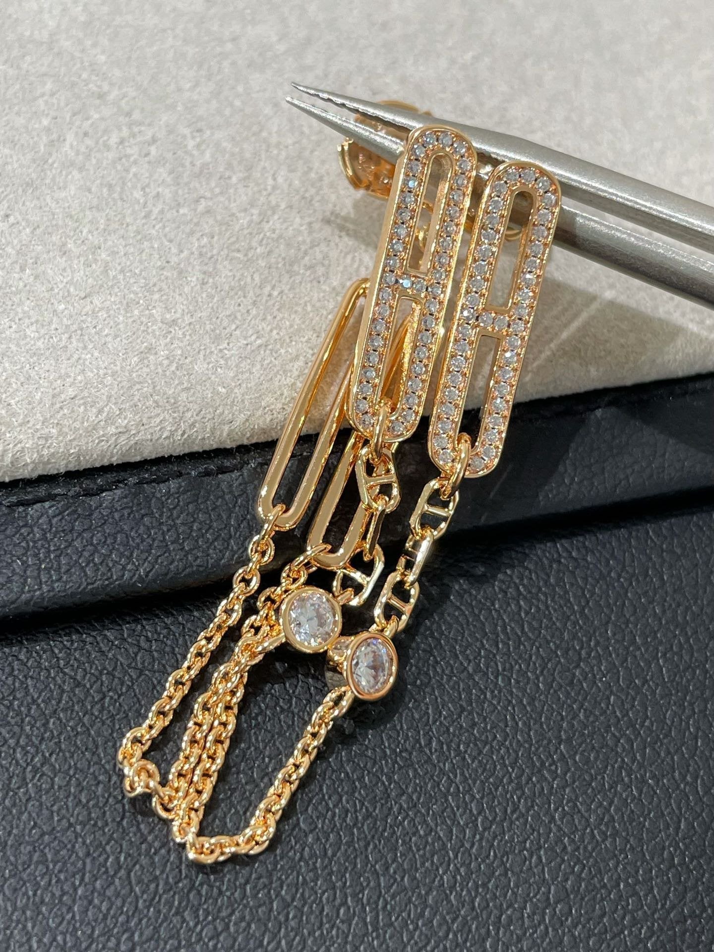[Sparkle]CHAINE CHAOS DIAMOND DROP EARRINGS