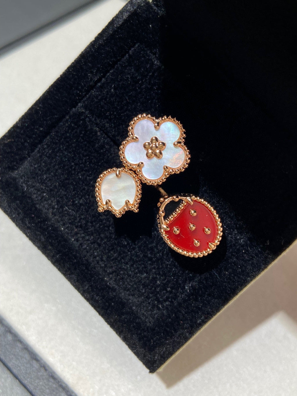 [sparkle Jewelry ]LUCKY 3 MOTIF ROSE GOLD RING