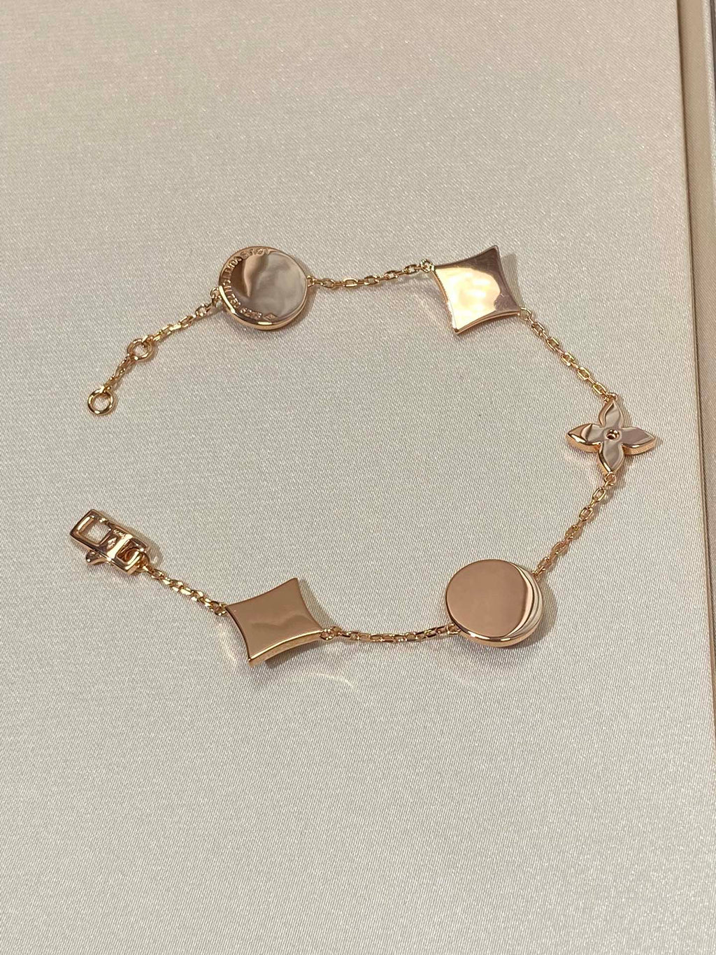 [sparkle Jewelry ]STAR AND SUN 5 MOTIF MOP PINK GOLD BRACELET