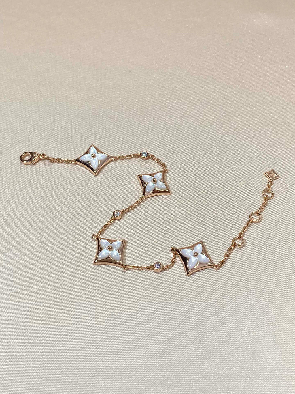 [sparkle Jewelry ]STAR 4 MOTIF MOP DIAMOND PINK GOLD BRACELET