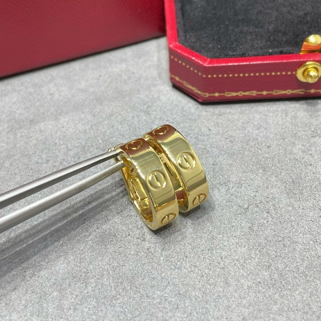 [sparkle Jewelery]LOVE 5.5MM EARRINGS