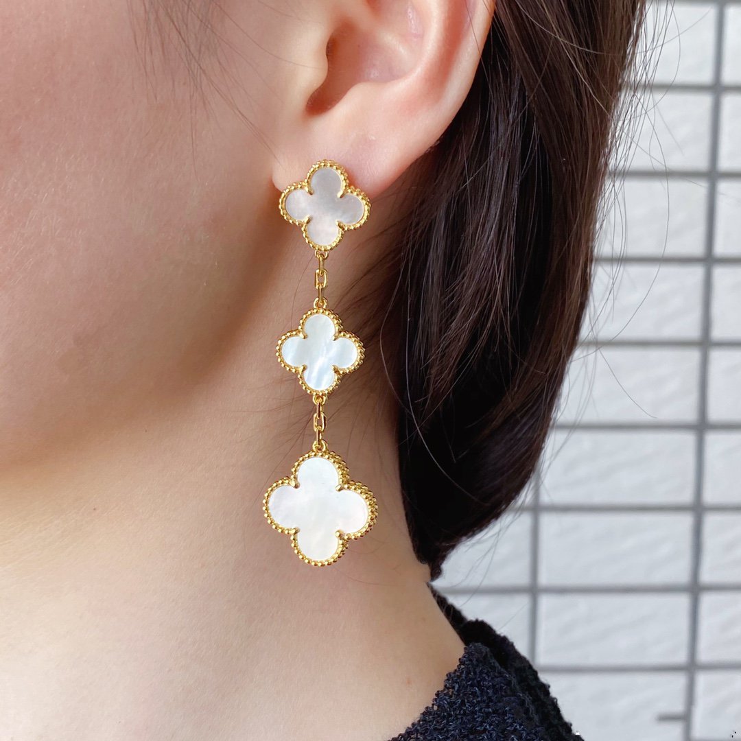 [sparkle Jewelry ]CLOVER MOP 3 MOTIFS GOLD EARRINGS